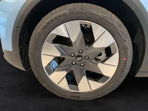 Ford Explorer Extended Range Premium AWD
