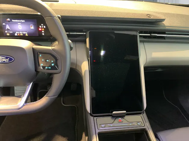 Ford Explorer Extended Range Premium AWD