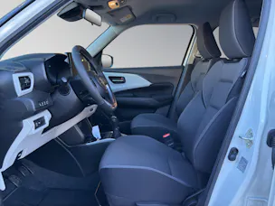 Suzuki Swift 1.2 Sakura Top Hybrid 4x4