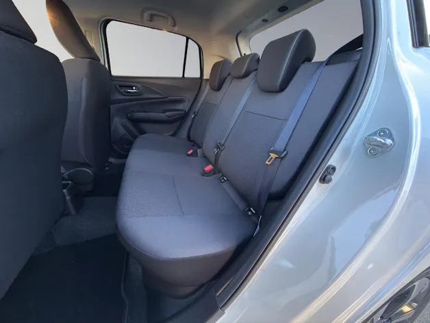 Suzuki Swift 1.2 Sakura Top Hybrid 4x4