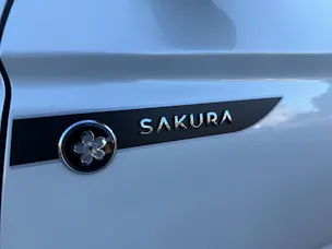 Suzuki Swift 1.2 Sakura Top Hybrid 4x4