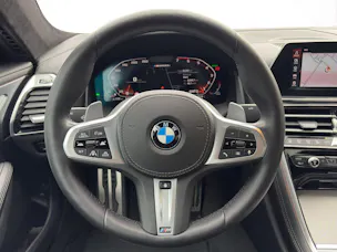 BMW M850i xDrive Coupé