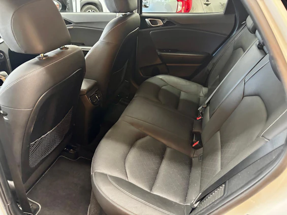 image du véhicule 18