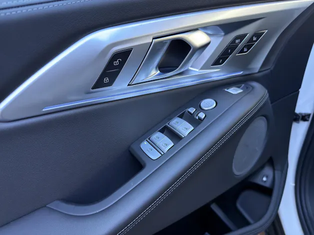 BMW XM 50e Plug-in Hybrid