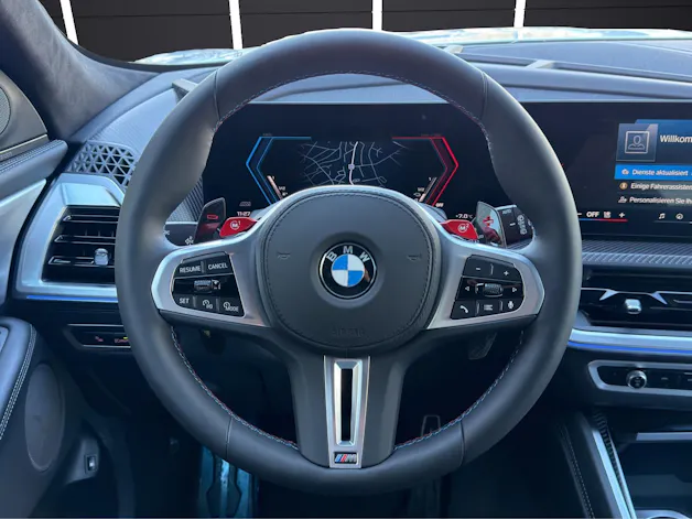BMW XM 50e Plug-in Hybrid