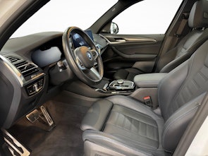 Fahrzeugbild BMW iX3 E-Motor