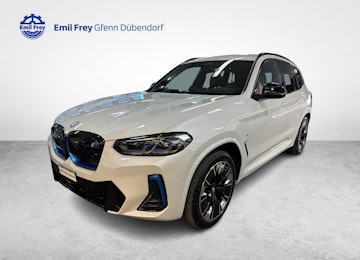 immagine del veicolo BMW iX3 E-Motor immagine del veicolo BMW iX3 E-Motor