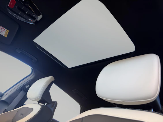 Fahrzeugbild 8 Fahrzeugbild 8