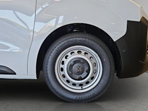 Fahrzeugbild PEUGEOT e-Expert Kaw. Standard 75 kWh