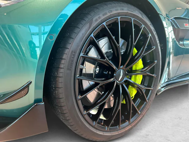 Aston Martin V8 Vantage Coupé 4.0 V8 Bi-Turbo F1