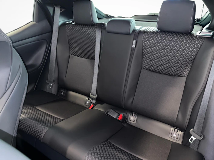 Fahrzeugbild TOYOTA YARIS