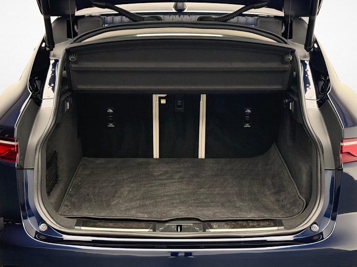 Fahrzeugbild JAGUAR F-PACE