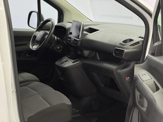 image du véhicule 6 image du véhicule 6