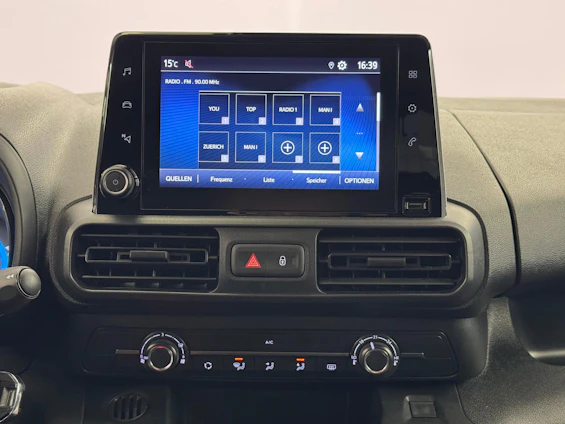 image du véhicule 8