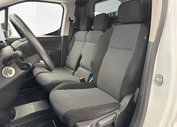 image du véhicule 7 image du véhicule 7