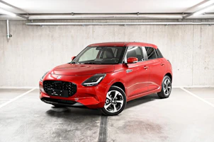 Fahrzeugbild SUZUKI Swift 1.2 Sakura Top Hybrid 4x4