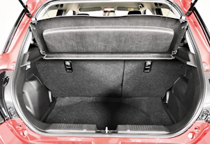 Fahrzeugbild SUZUKI Swift 1.2 Sakura Top Hybrid 4x4