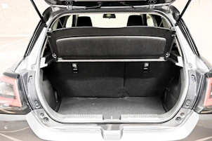 Fahrzeugbild SUZUKI Swift 1.2 Sakura Top Hybrid 4x4