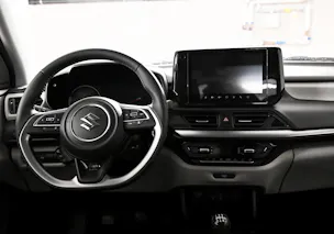 Suzuki Swift 1.2 Sakura Top Hybrid 4x4