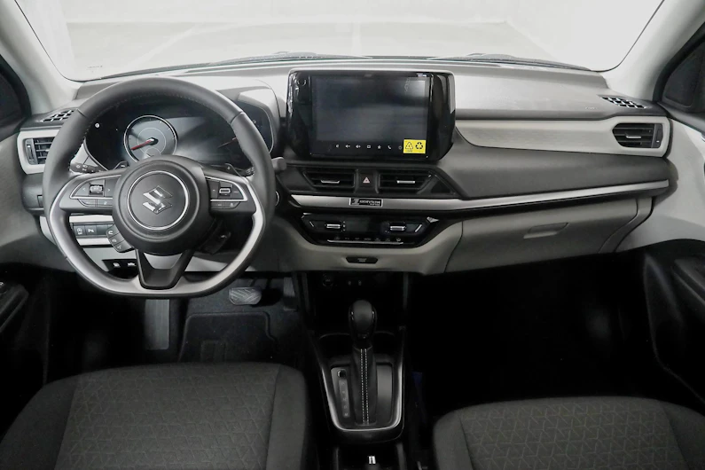 Fahrzeugbild SUZUKI SWIFT