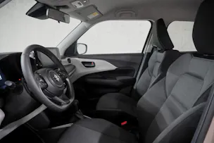 Suzuki Swift 1.2 Sakura Top Hybrid