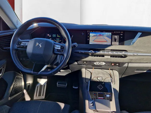 DS Automobiles 4 1.6 E-Tense Performance Line+
