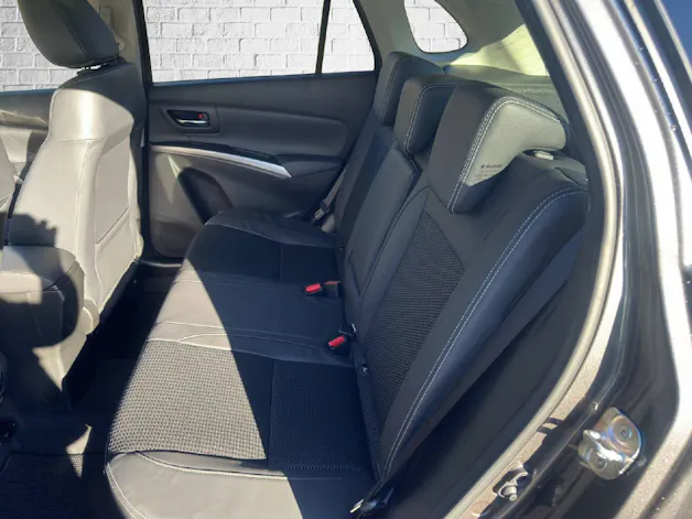 Suzuki S-Cross 1.4 T Compact Top Hybrid 4x4