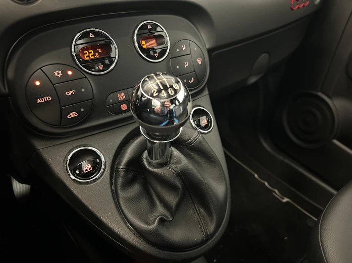 image du véhicule FIAT 500