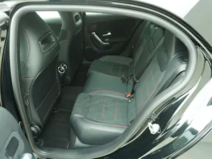 Mercedes-Benz A-Klasse A 200 AMG Line