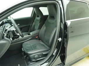 Mercedes-Benz A-Klasse A 200 AMG Line