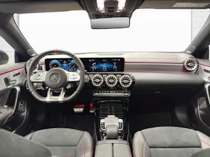 Mercedes-Benz AMG CLA 35 4matic