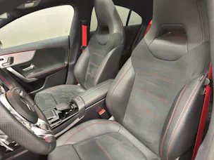Mercedes-Benz AMG CLA 35 4matic