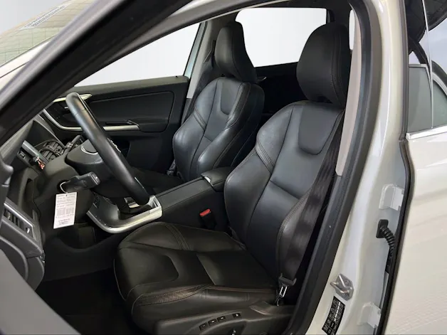 Volvo XC60 2.4 D5 Summum AWD S/S