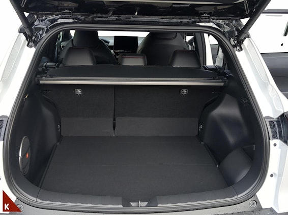 Vehicle image 19 Vehicle image 19