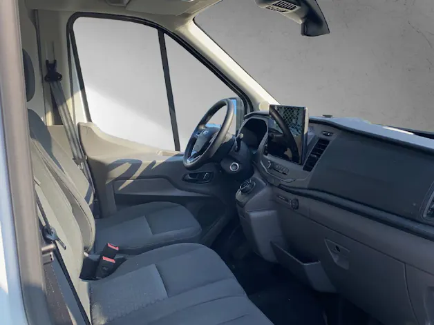 Ford E-Transit Van 350 L2H2 67kWh T