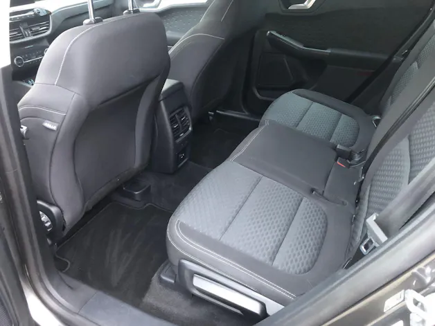 Ford Kuga 2.0 EcoBlue Cool & Connect 4x4