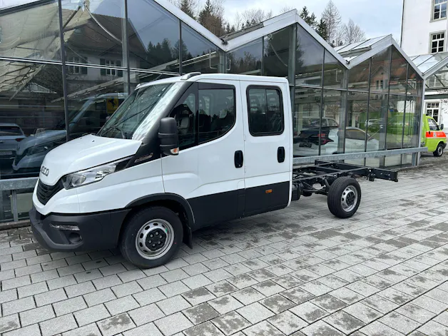 Iveco 35 S 16 H3.0 A8 D 3450