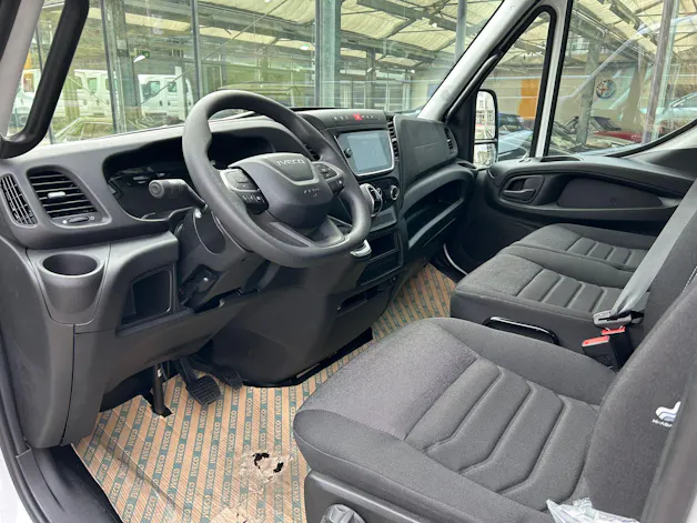 Iveco 35 S 16 H3.0 A8 D 3450