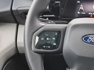 Ford Explorer Extended Range Premium AWD