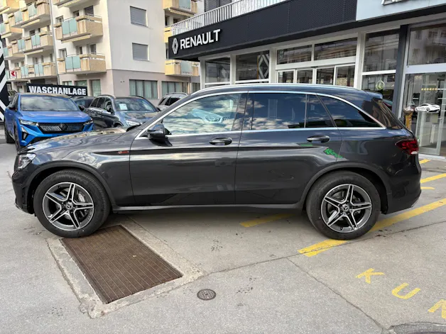 Mercedes-Benz GLC 220 d AMG Line 4Matic