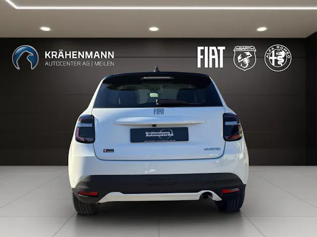 Fiat 600 1.2 Hybrid Icon Swiss Edition
