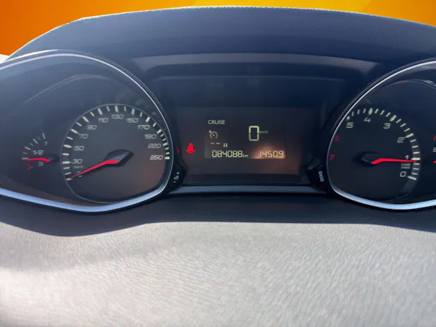 Peugeot 308 1.2 Pure Tech Style "PLAQUE FRANCAISE"