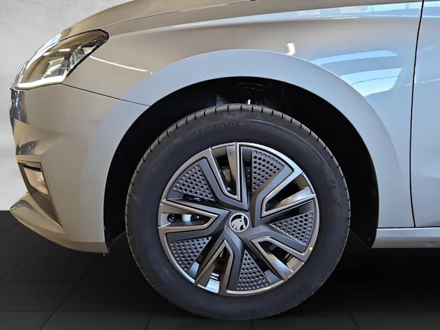 Škoda Fabia 1.0 TSI Dynamic DSG