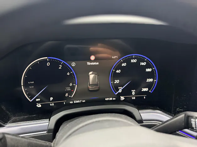 VW Touareg 3.0TSIeHyb R