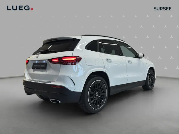 Mercedes-Benz GLA 250 e EQ Star 8G-DCT