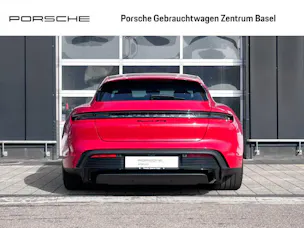 Porsche Taycan GTS Sport Turismo