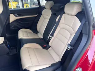 Porsche Taycan GTS Sport Turismo