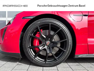 Porsche Taycan GTS Sport Turismo