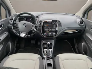 Renault Captur 1.2 T 16V Privilège EDC