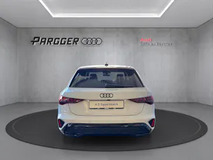 Audi A3 Sportback TFSI 110 kW S line Attraction S tronic